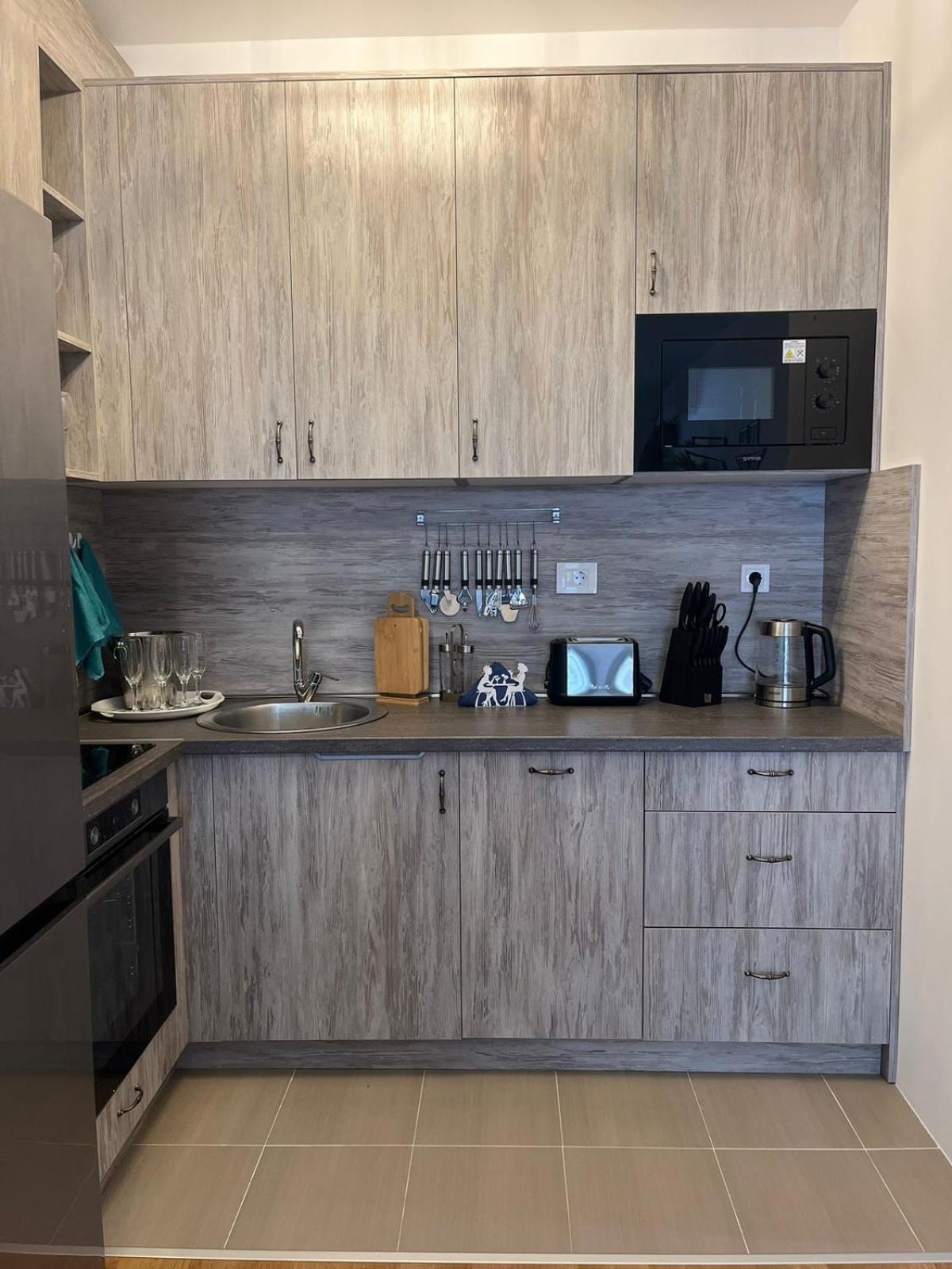 Ferienwohnung Kara Becici Budva Exterior foto